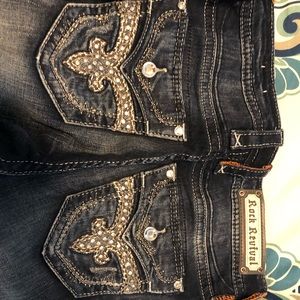 Private listing for JF